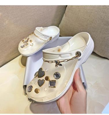 China CUSHIONING Wholesale Fashion Beach Slippers Beach Slippers Women's Platform Slippers for sale