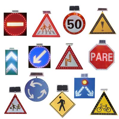 China M& Galvanize Reflective Solar Led Sheet Safety Traffic Pedestrian Crossing Warning Road Signs for sale