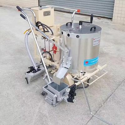 China Airless Type Graco Road Marking Single Gun Spray Road Marking Machine Driving Machine for sale