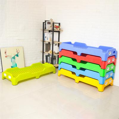 China Kindergarten Environment Friendly Safe Strong Kids Noon Break Colorful Plastic Stackable Kids Bed Easy To Fold for sale