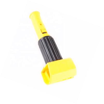 China Professional Supply Viable Quick-change Factory Broom Clip Jaw Shape Broom Clamp Wet Mop Holder for sale