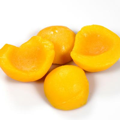 China Wholesale IQF New Fruit Season FROZEN Peach Strips Peeled China Organic Sweet Style Frozen Peaches for sale