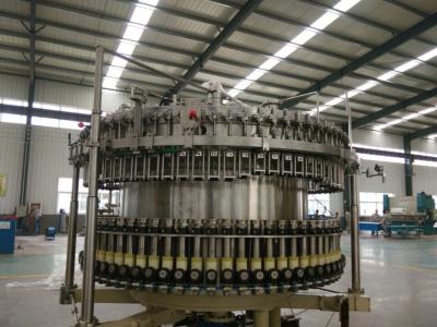 China Hochgeschwindigkeitsbrauerei-Fertigungsstraße-Tafelwasser-füllende und mit einer Kappe bedeckende Maschine zu verkaufen