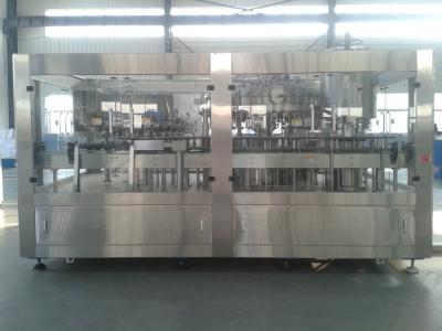 China Automatisches Brauerei-Fertigungsstraße-Getränk, das füllende mit einer Kappe bedeckende Monoblock-Maschine ausspült zu verkaufen