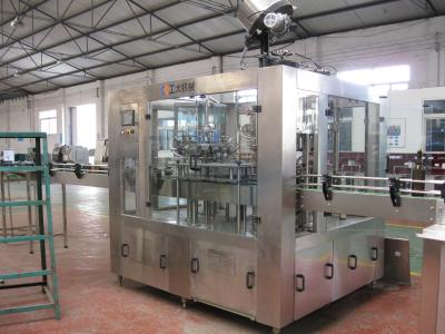 China Fase elétrica 304 do equipamento de aço inoxidável 380V 50Hz 3 do engarrafamento da cerveja à venda