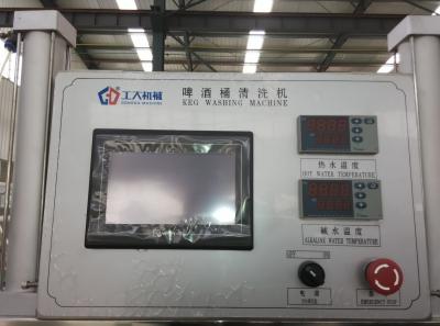 China 2 Kopf-Touch Screen Bier-Fass-Waschmaschinen-pneumatische elektrische gefahrene Art zu verkaufen