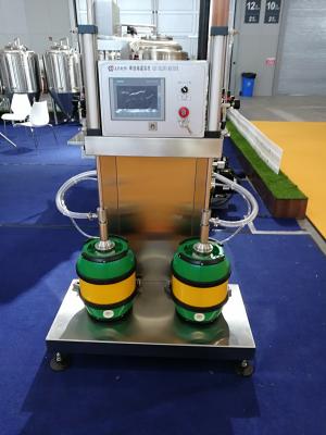 China Des Sus-304 automatischer Kopf-Touch Screen 2L - 60L Bier-Fass-der Waschmaschinen-zwei zu verkaufen