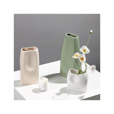 China Home Decoration Mini Flower Ceramic Modern Style Custom Made Nordic Creative Gift Vase for sale