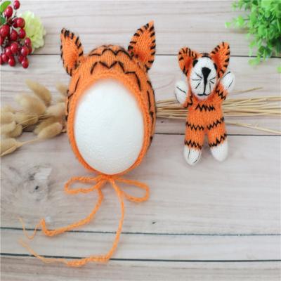 China Soft and Cozy Eco-Friendly Crochet Tiger Stuffed Animal Toy Knit Tiger Hat Animal Beanie Animal Toy Newborn Photography Props for sale