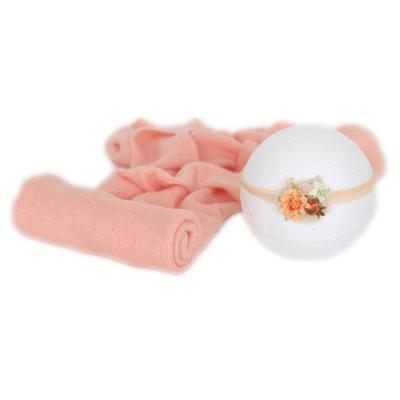 China Cozy vintage eco-friendly stretch knit wrap and headband set for photography props newborn girl kiss her with knit jersey wrap diaper fabric for baby for sale