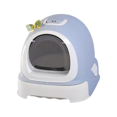 China Easy Clean Doraemon Design Cat Litter Box with Scooper and Lid Prevent Litter Scatter for sale