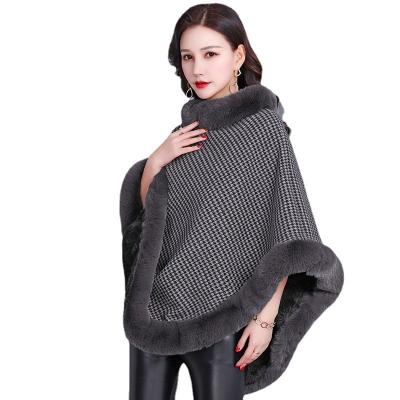 China Polyester Polyester Checks Winter Poncho Soft Fake Fur Trim Luxury Ladies Shawl for sale