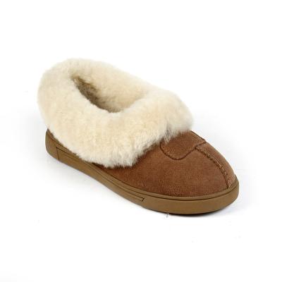 China Soft Lightweight Comfort Double Face Sheepskin Moccasins Bootie Daily Casual Indoor Shoes For Women for sale