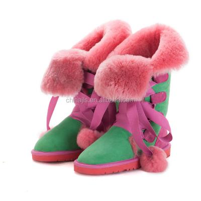 China Fashion trend most popular hot sale high quality luxry sheepskin snow boots for women 2022 winter interesting snow boots for sale