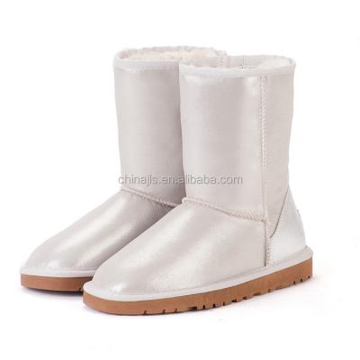 China Factory price Anti-slippery shinny sheepskin snow boots for women new colorful snow boots for women cheap snow boots for girls for sale