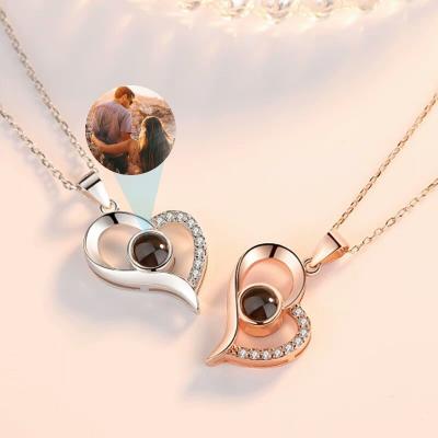 China Customized Necklace 2022 Free Shipping Photo Projection Heart Pendant I Love You Durable Manufacturer Necklace 100 Languages for sale