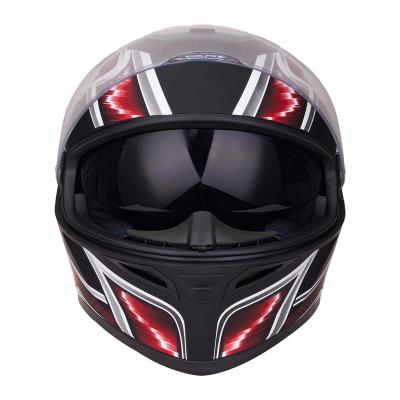 China Durable Full Face Motorcycle Helmet High Protection Double HD Lens Accept Customization for sale