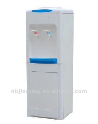 China 19L Plastic Bottled Water Dispenser Can Use To Filter Clear Water For Family for sale