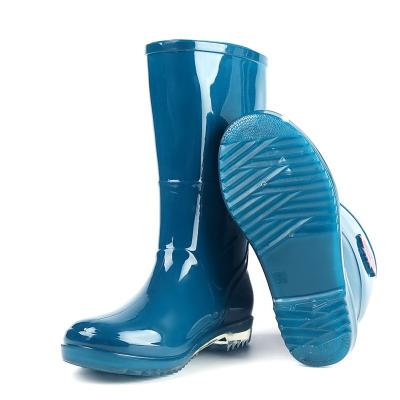 China Fashion Trend High Quality Mid-Tube Custom Rain Boots PVC Non-slip Mining Waterproof Men's Breathable Rain Boots for sale