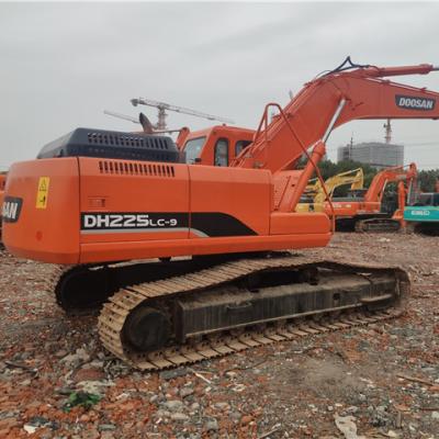 China Construction worksÂ   100% imported from South Korea Doosan DH225-9 medium used hydraulic pump excavator for sale