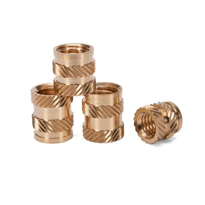 China M2 M3 M6 M8 Knurled Brass Thread Zylindrische Kupferstange Vertikale Spritzgießung Formen Messing Einsatzmuttern für Stahl Messing zu verkaufen