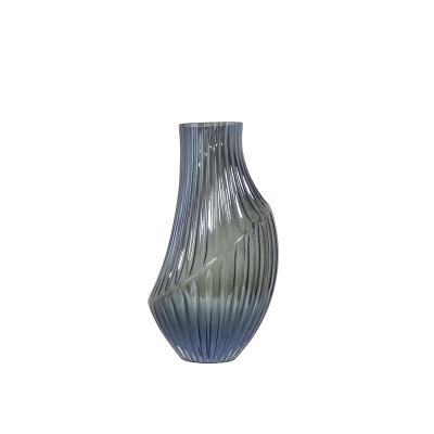 China Europe 2021 New Design Irregular Art Glass Vase For Home Decoration Customized for sale