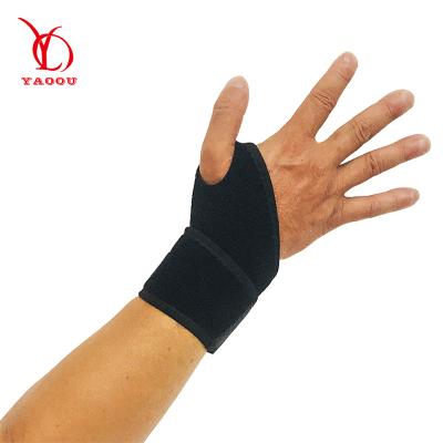 China Eco-Friendly Fabric 2021 New Products Fitness Weightlifting Straps Black Ripstop Wrist Wraps for sale