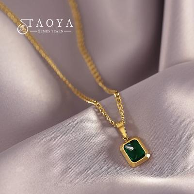 China FASHIONABLE European and American gold color stainless steel chain green square necklace fashion luxury jewelry for women's clavicle chain for sale