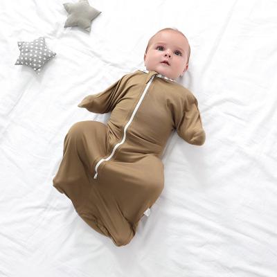 Cina Portable Baby Wrap Newborn Sack Summer Newborn Sleeping Bag Anti-alert Summer Fiber Stretch Wrap Sleep Sack Cool Bamboo Baby Romper in vendita