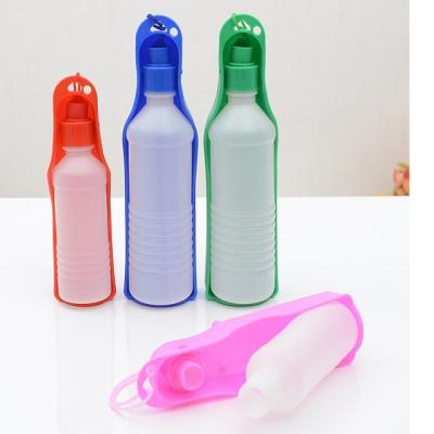 China New Viable Portable Travel Pet Collapsible Dog Drinking Portable Water Bottle For Dogs for sale