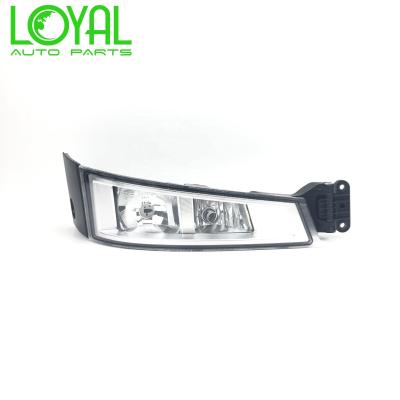 China Plastic Fog Spot Light Fog Lamp 22332595 21221154 22332594 21221153 For Volvo Truck for sale