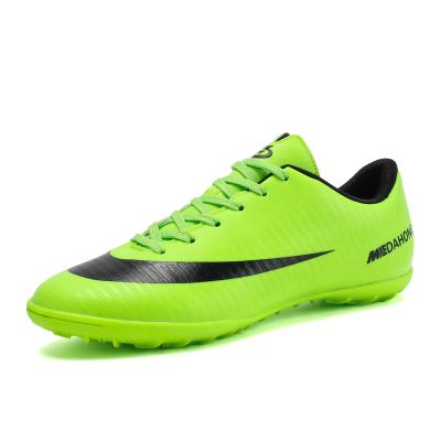 China Original soccer shoes 2021 hot high quality top quality PU original wholesale soccer shoes soccer shoes for sale