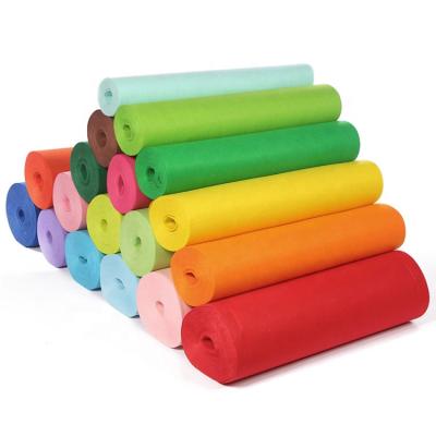 China Anti-bacteria China Supplier Carpet 100% Polyester Pet Fabric Roll Felt Christmas With Cheap Price for sale