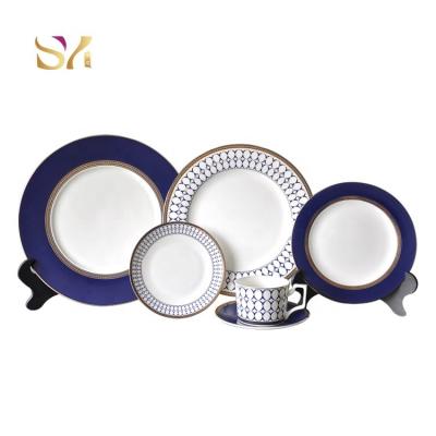 China Viable Unique Design Blue Chinese Tableware Luxury Wedding Round Dish Or Hotel Charger for sale