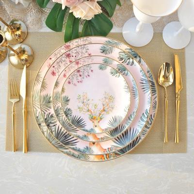 China Sustainable Luxurious Wedding Bone China Dinnerware Set , Elk Design Dinner Dishes for sale