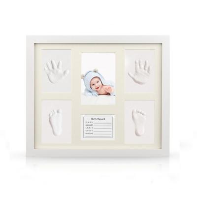 China Fashionable Wholesale Oak Baby Hand Foot Print Kit Clay Photo Frame for sale