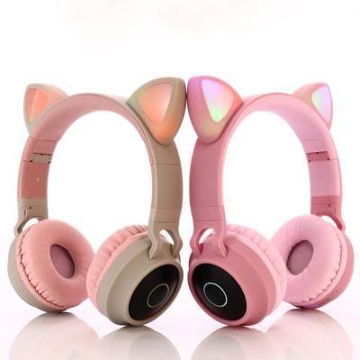 China 20M (barrier-free) Logo Good Sound Quality Noise Customized Canceling Cat Ears Kids Headset Headphones Cute for sale