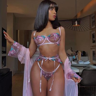 China High quality style hot selling women flower valentine sexy lingeries embroidery lace lingerie three piece set for sale