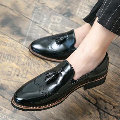 China Wholesale Other Plus Size Textured Leather Upper Classic Men Shoes Genuine Leather Mens Casual Shoes for sale