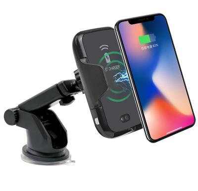 China Nuevo tenedor rápido inalámbrico del cargador del cargador USB del coche de la Navidad del diseño 2018 para el iPhone Xs máximo en venta