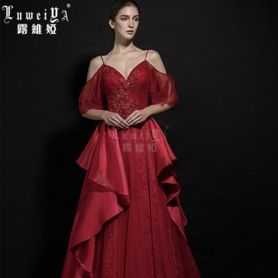 China Luweiya Breathable Spaghetti Dress Evening Dress for honorable elegan evening dinner dress tball gowns women party dress for sale