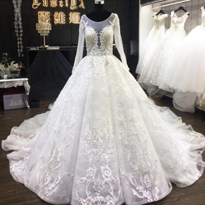 China LUWEIYA Factory Directly Sale Anti-static Lace Big Size Applique Wedding Dress Bridal Gown Wedding Dress for sale