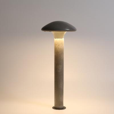 China Fashionable Hot Sale Modern Garden Mushroom Slim Decoration For Garden IP65 Outdoor Garden Light for sale