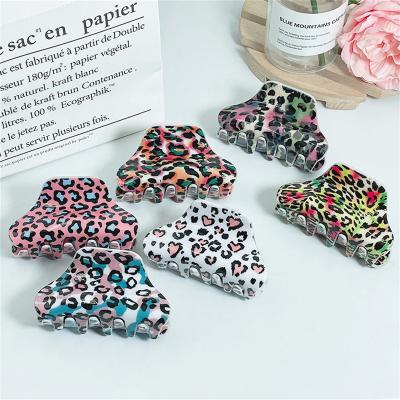 China Colorful Hair Clip Design New Fashion Leopard Print Hair Claw Cuts Accessories Hair Clips Woman Girls for sale