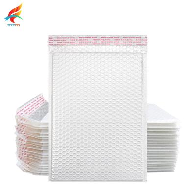 China Strong Adhesive Waterproof Self Seal Wholesale Mailing Bubble Bubble Compost Mail Bag Express Mail Bag for sale