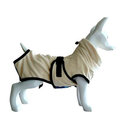 China New Wholesale Pet Supplies Winter Pet Coats Stocked Warm Comfortable Drying Pet Clothes Bathrobe For Dogs (M) for sale