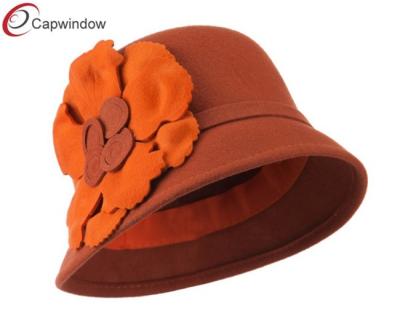 Cina La lana piana del fiore della ruggine ha ritenuto il cappello della campana di vetro/il cappello secchio del pescatore per le donne in vendita