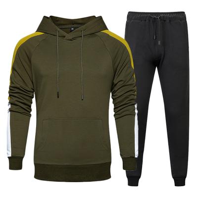 China Anti-shirink set of 2021 new products launched sew custom sports jogging wear tracksuits for men for sale