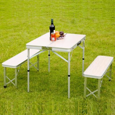 China Traditional Hot Selling Adjustable Metal Portable Lifting Outdoor Camping Foldable Table for sale