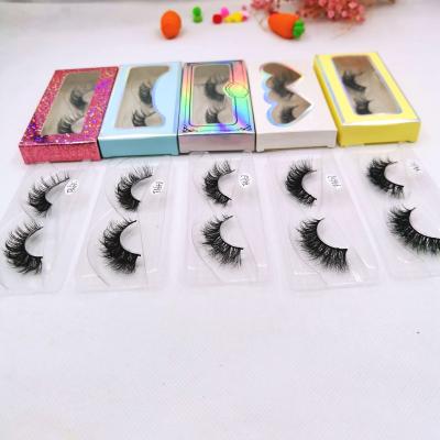 China Long Eyelash Case 15mm Natural Wicks Customized Eyelash Packaging Box With Logo Wholesale Lashes Boxes Holder for sale